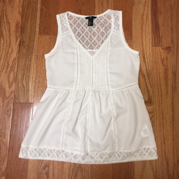H&M Tops - H&M White Tank Top with Lace