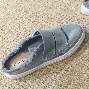 NWT ZARA sneakers
