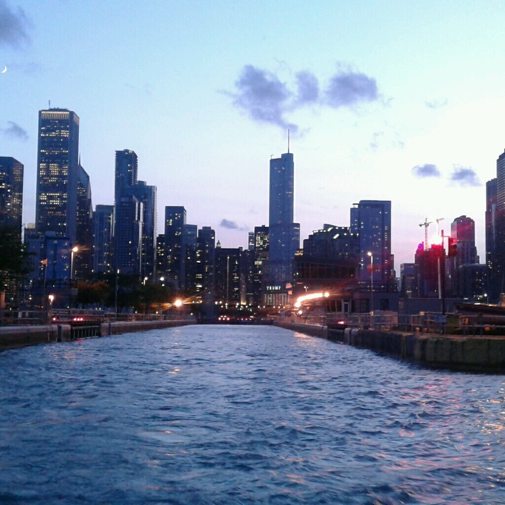 Meet your Posher, Caitlin