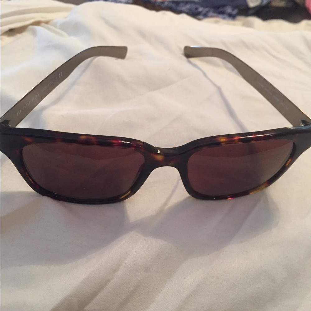 Burberry Sunglasses - Picture 3 of 8