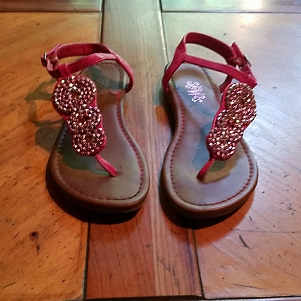 Girls sandals