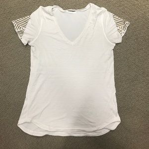 Lululemon v-neck short sleeve white t-shirt