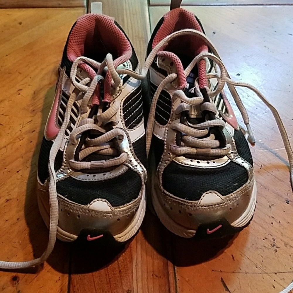 Girls Nike sneakers