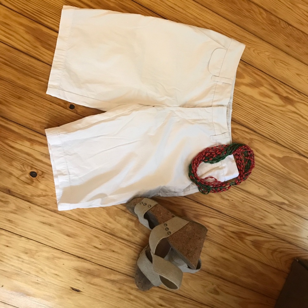 White, cotton burmuda shorts