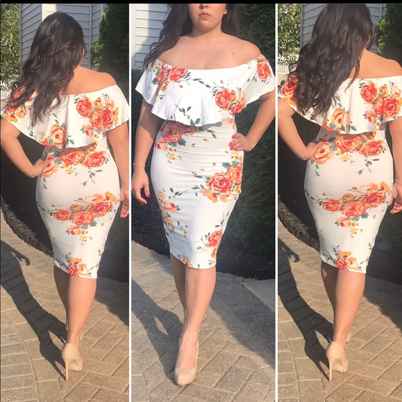 Stylish Dresses For Curvy Women - Picture 1 of 1