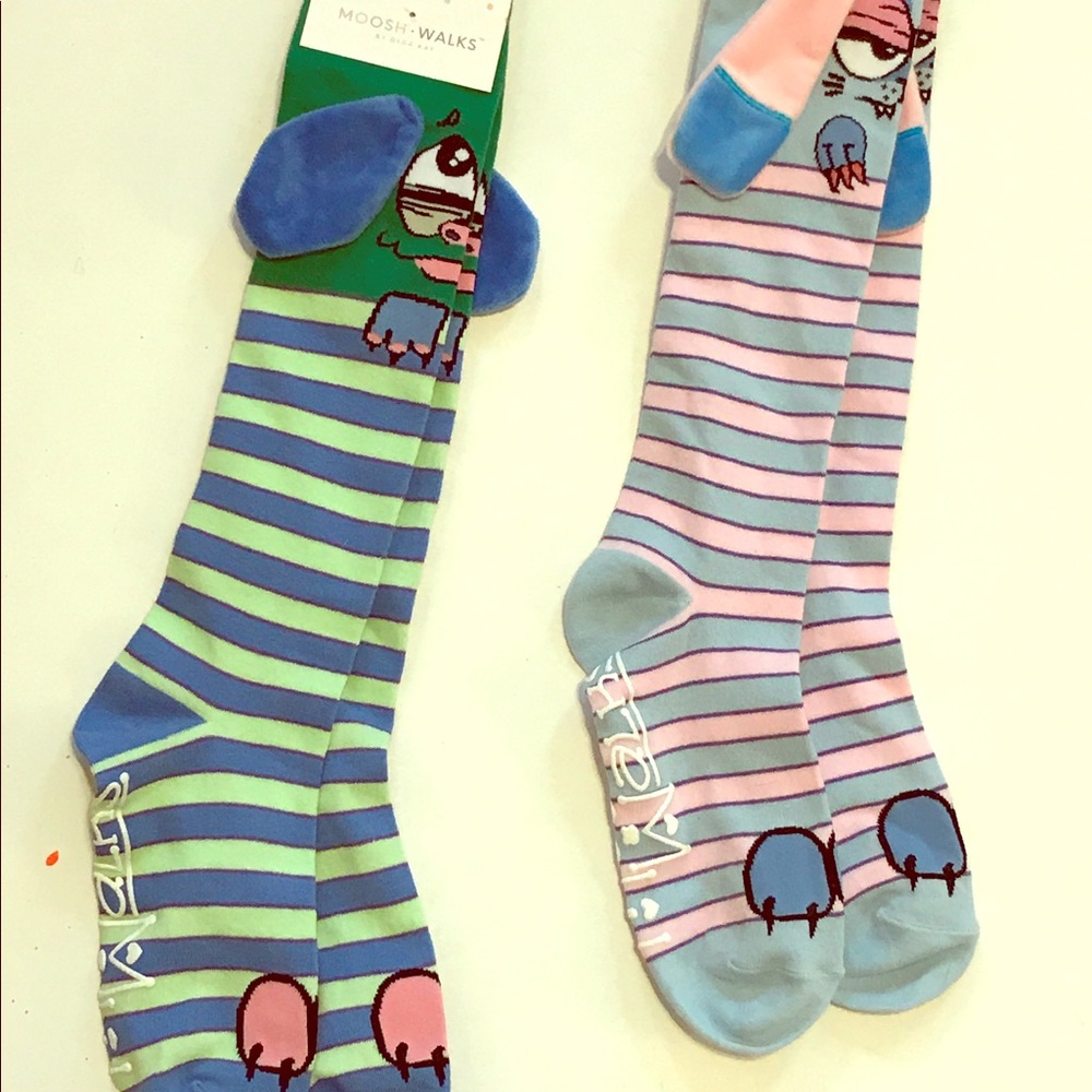 NWT Moosh Walks Kids stripped character knee socks