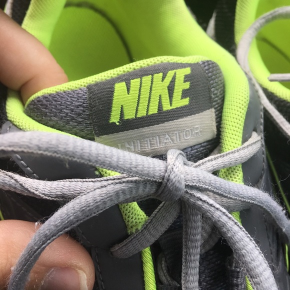 ❌SOLD❌Nike Initiator Gray Green Running Shoes - Picture 3 of 7