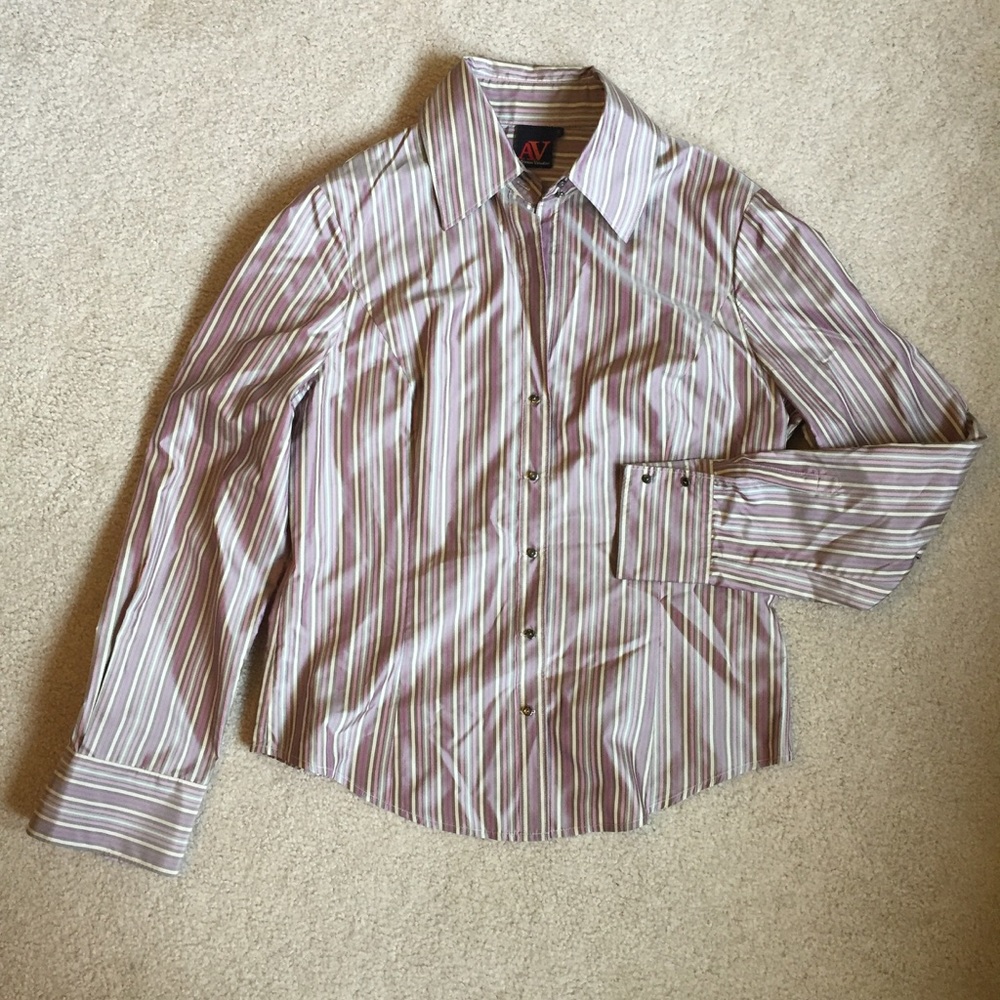 Spiffy work shirt 100% silk, never worn!