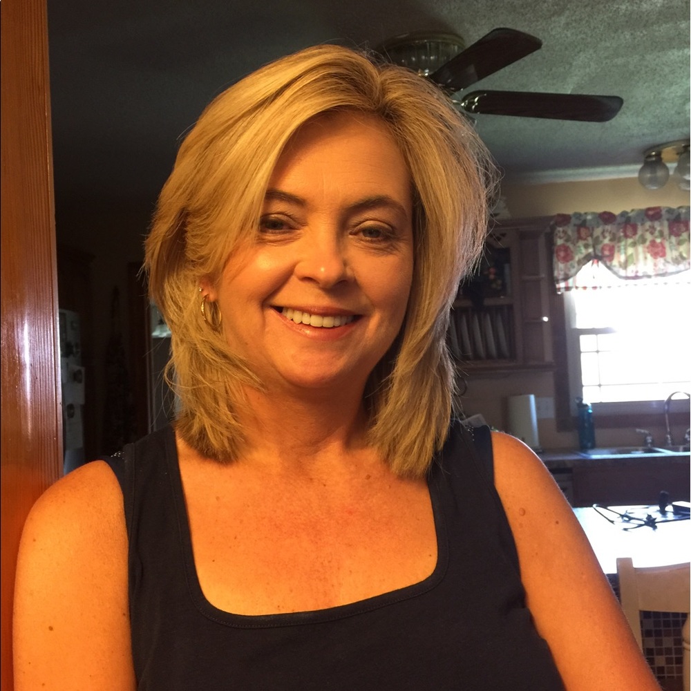 Meet your Posher, Joann