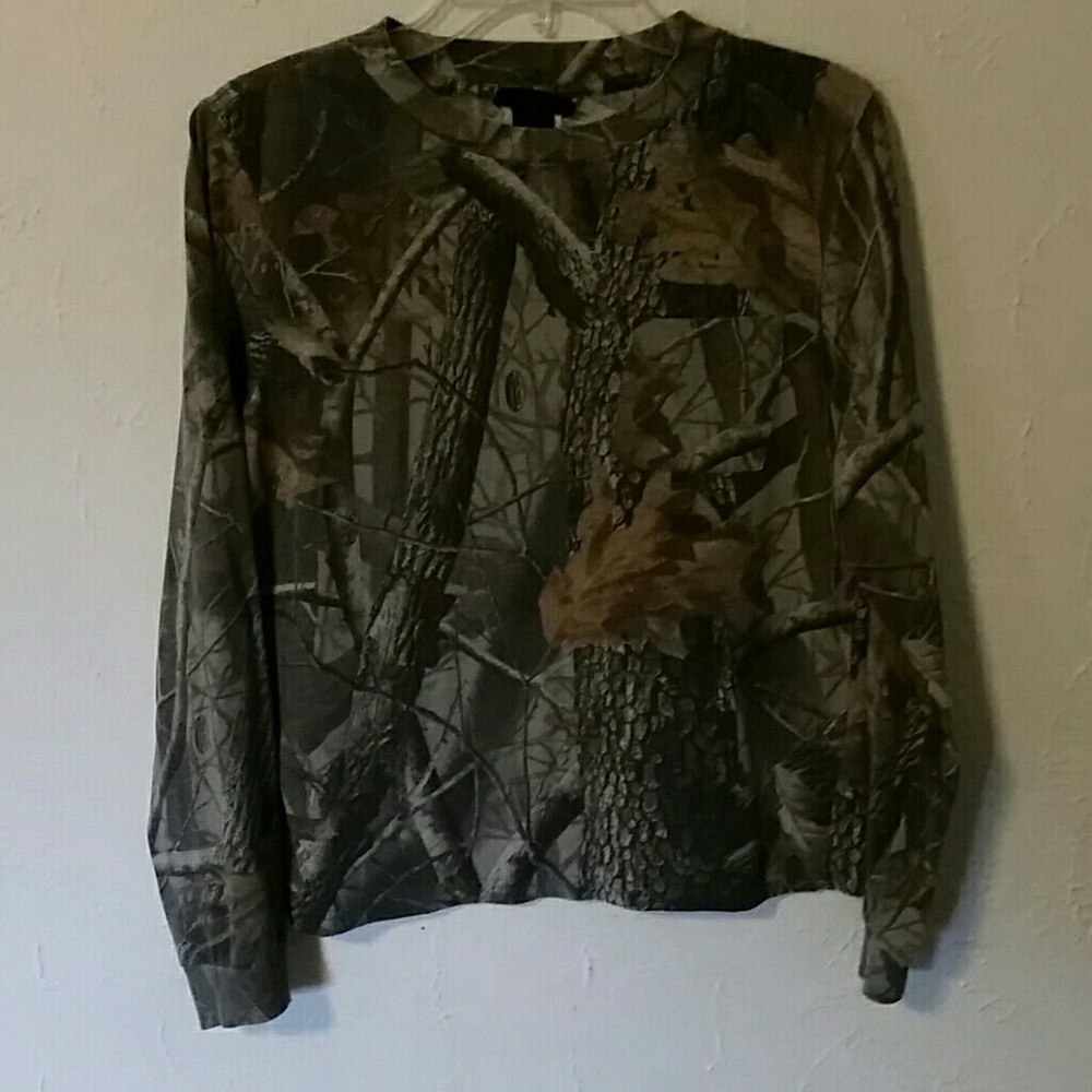 Boys XL shirt