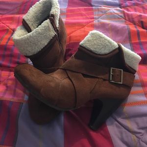Brown ankle boots