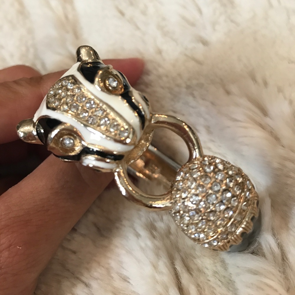 Jaguar bracelet!