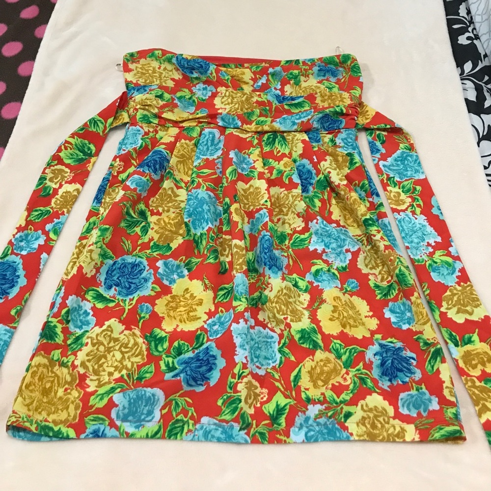 Never-worn. Red Floral Sleeveless Dress