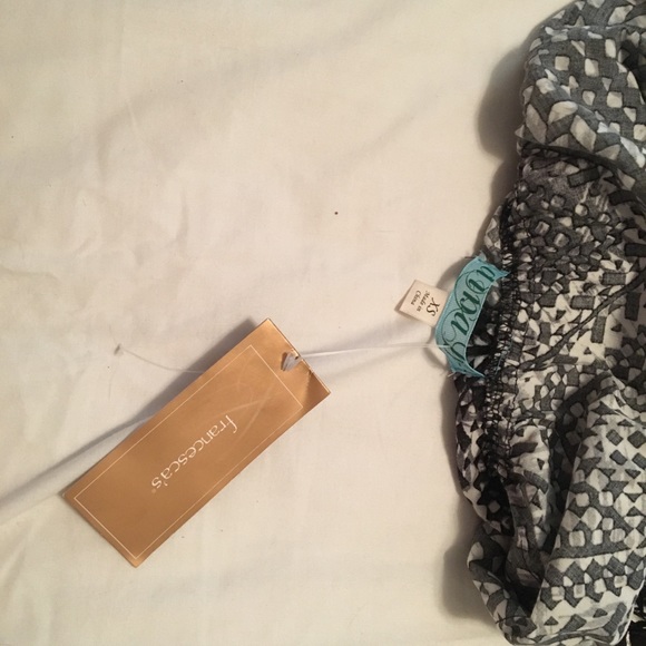 dina be romper from Francesca's - Picture 4 of 4