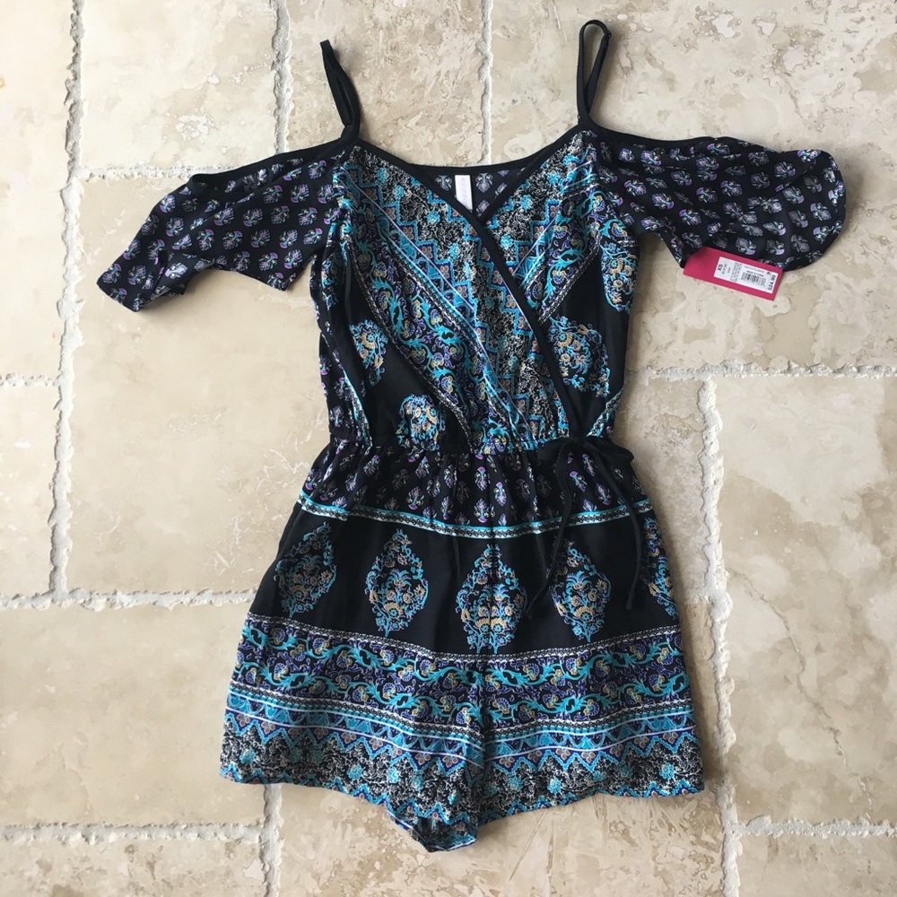 NWT Xhilaration Romper, XS