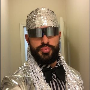 Meet your Posher, Michael