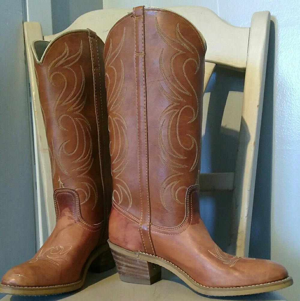 Vintage Acme Dingo Leather cowboy boots
