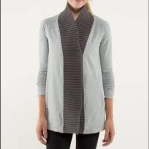 Lululemon Bliss Break Wrap Size 8 Grey