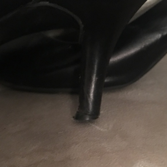 Bandolino Black Pumps - Picture 5 of 5