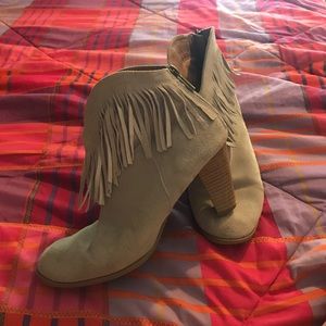 Gray fringe booties