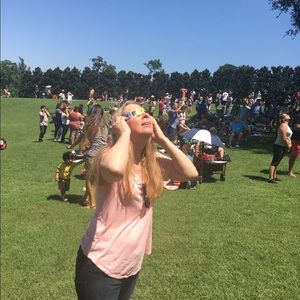 Meet your Posher, Connie