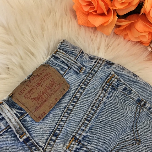 🚫SOLD🚫🌸Vintage 512 Distressed Levi's Shorts 25 - Picture 6 of 6