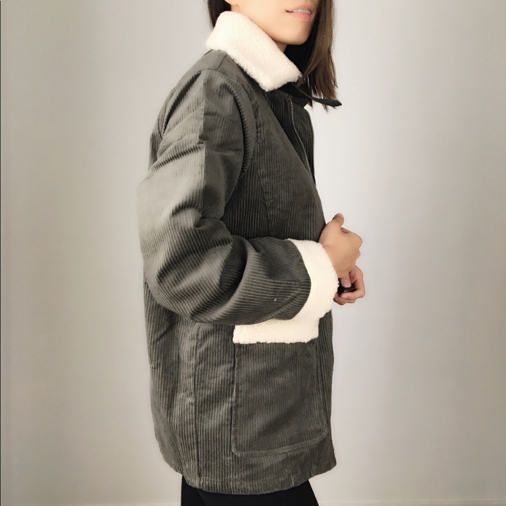 CHICBOMB - Picture 10 of 14