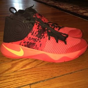 Kyree Irving Men's basketball shoes 2