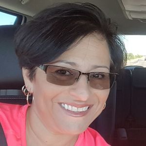 Meet your Posher, Araceli