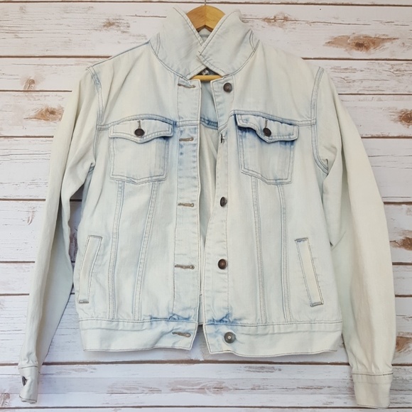 Forever 21 Jackets & Blazers - forever 21 light wash denim jean jacket
