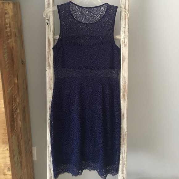 NWOT - Express Lace dress - Picture 5 of 7