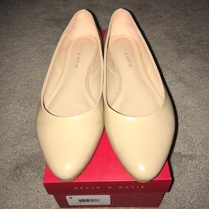 Kelly & Katie Nude/Natural Flats