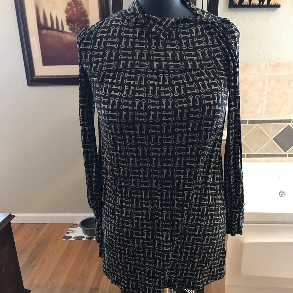 Juicy Couture long sleeve key bring dress