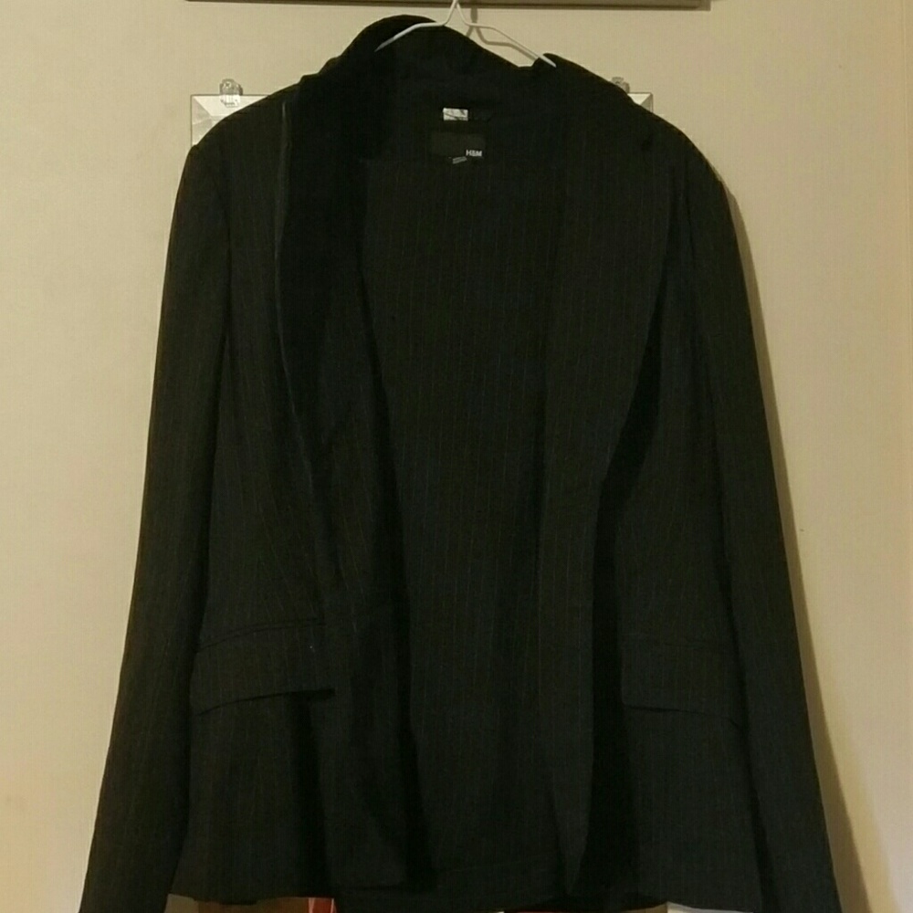 H&M Pinstripe size 14 women's pant suit