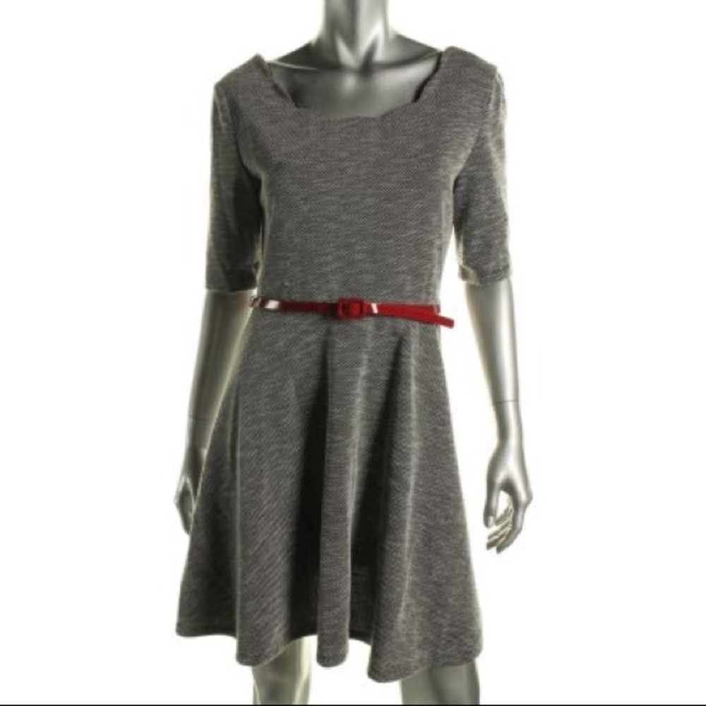 City Studio scalloped 3/4 sleeve fit n flare dress