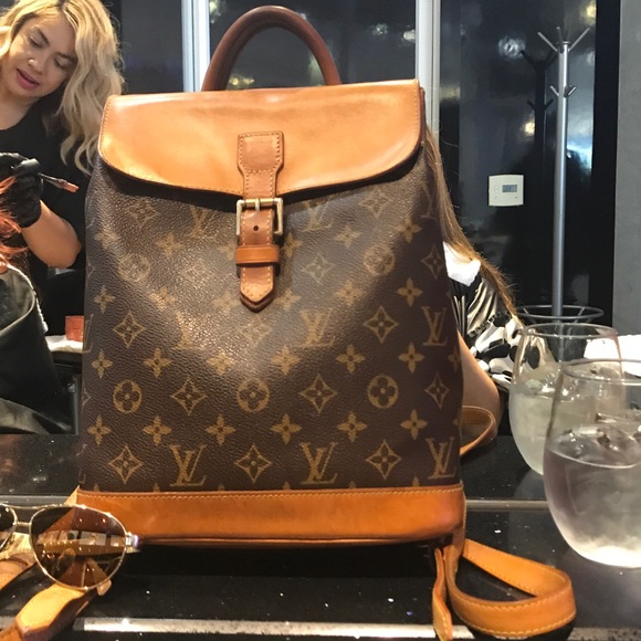 💥💥SOLD 💥💥 Authentic Louis Vuitton Special Soho - Picture 3 of 8