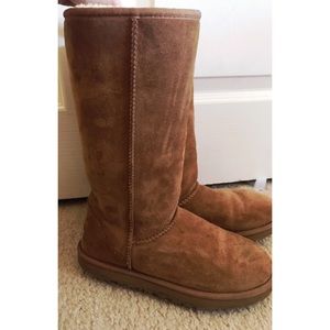 Brown UGG's (Tall)