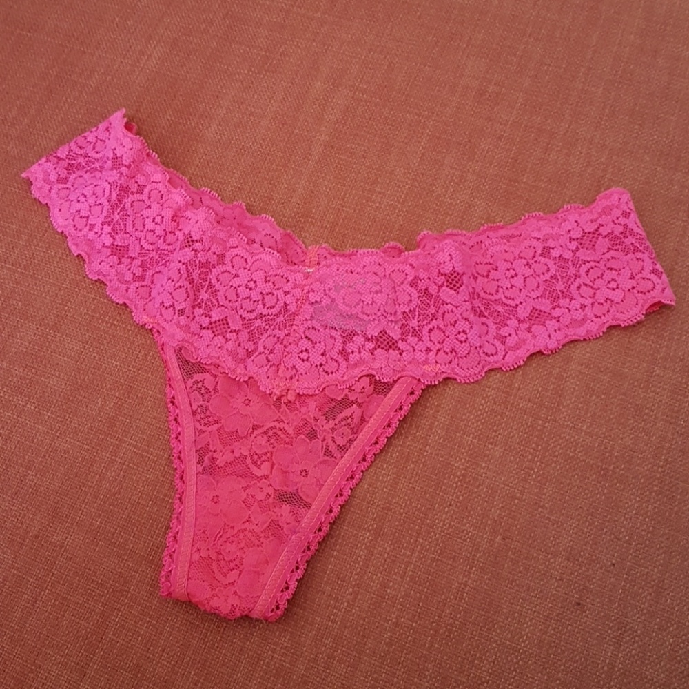 Jessica Simpson Lace Thong