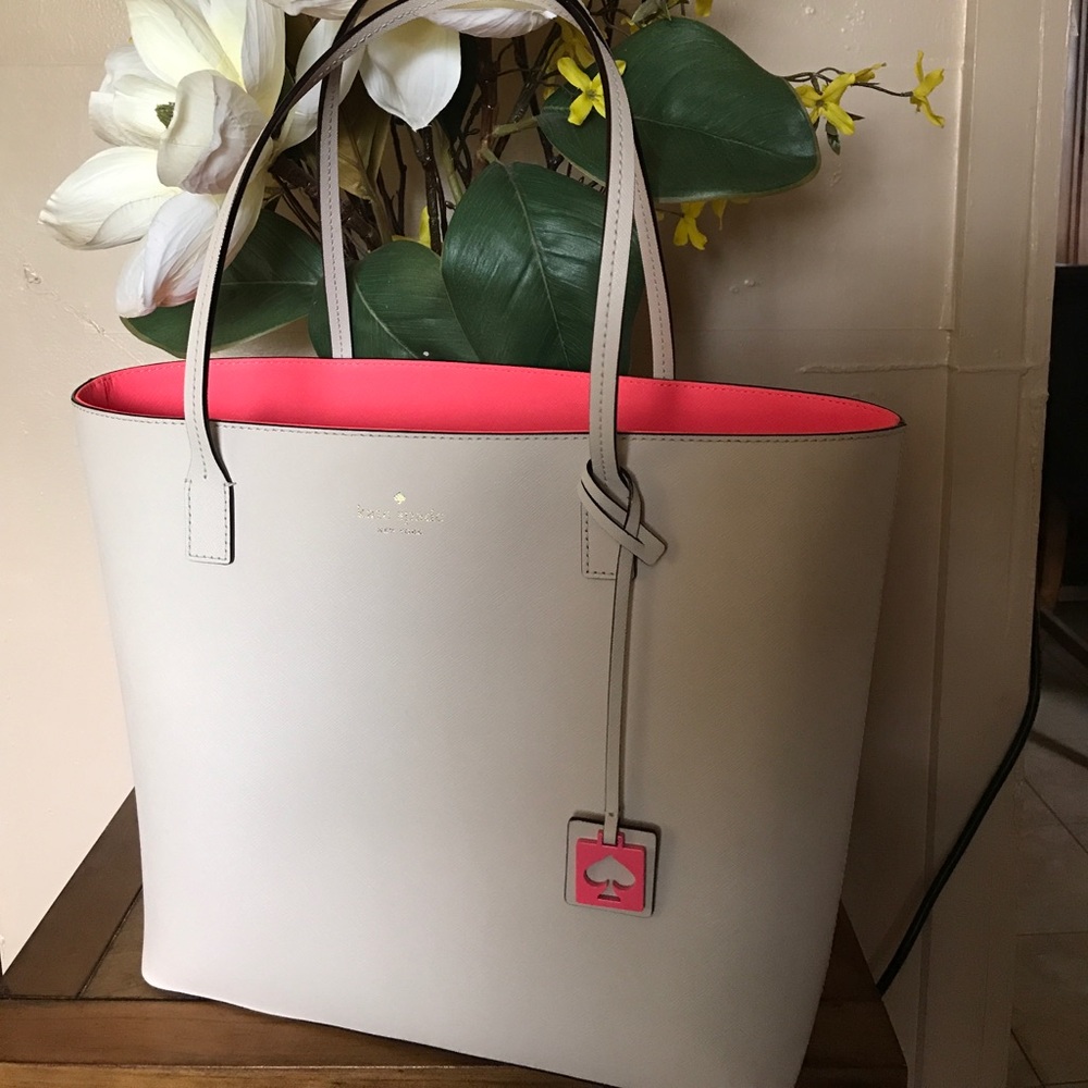 Large Kate spade handbag