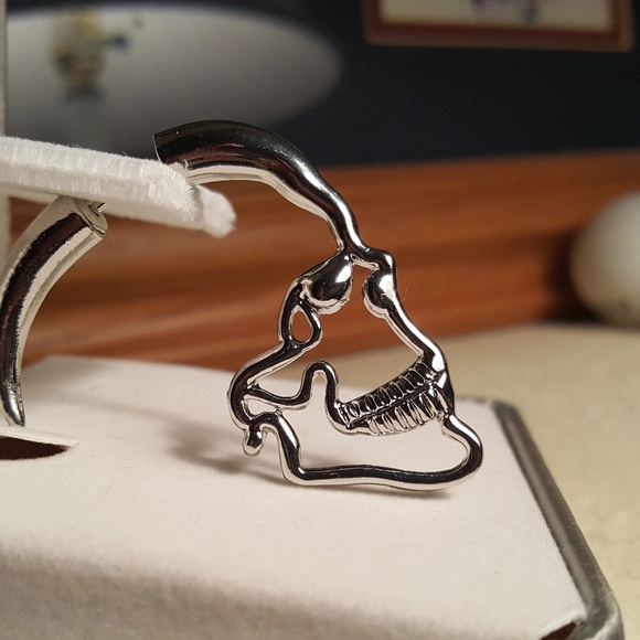 Edgy Silver Skull Earrings - Picture 2 of 4