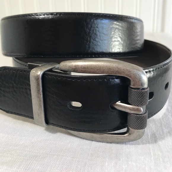 Size 30 Levi's Leather Brown/Black reversible Belt - Picture 3 of 8