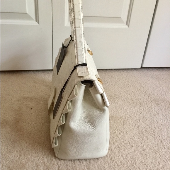 IACUCCI made in Italy leather bag - Picture 4 of 5