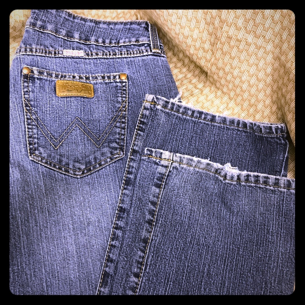 GUC Wrangler jeans.  15/16x34