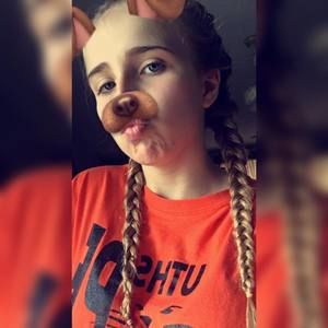 Meet your Posher, Katelyn