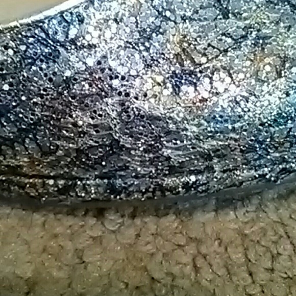 Wedge Heels - Picture 3 of 3