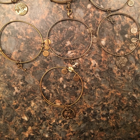 Alex and Ani bracelet lot - Picture 2 of 3