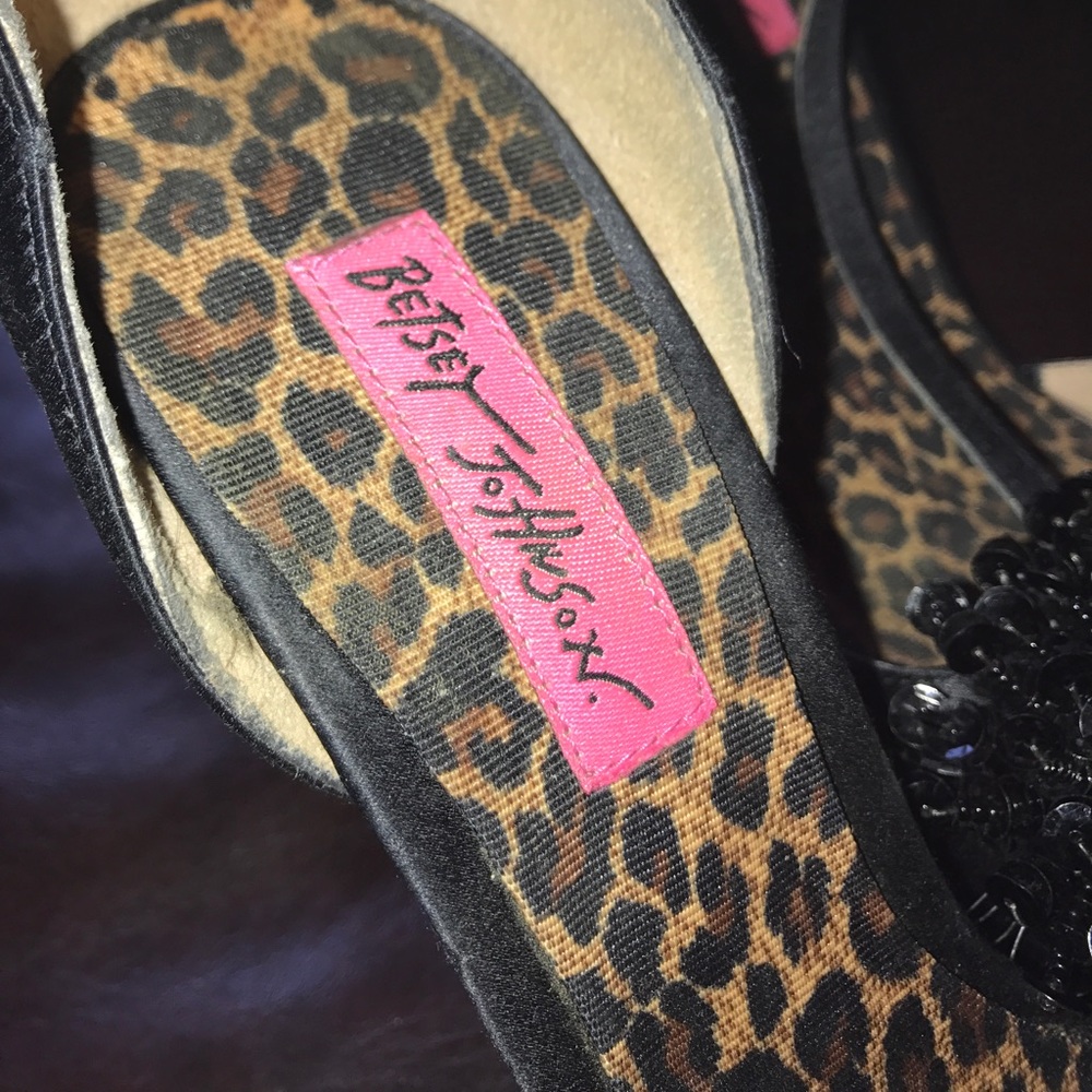 Black Satin T strap Betsey Johnson heels - Picture 5 of 5