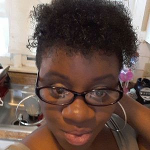 Meet your Posher, Tiye