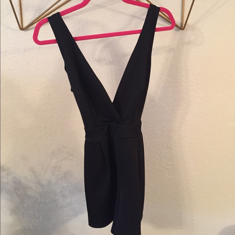 Cross cross back romper