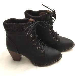 Black ankle boots with block heel